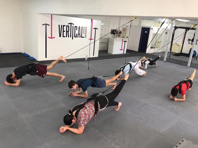 Creación de marca: VERTICAL - Centro de Entrenamiento 